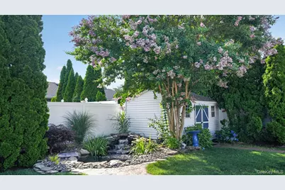 70 S 5th Street, Bethpage, NY 11714 - Photo 7