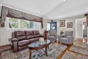 70 S 5th St, Bethpage, NY 11714 - Photo 9