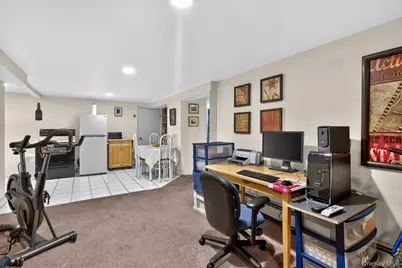 70 S 5th Street, Bethpage, NY 11714 - Photo 21