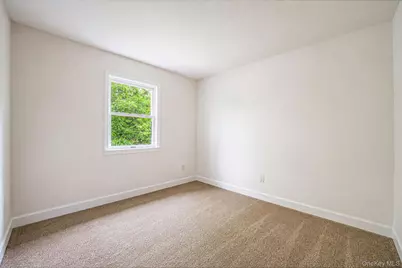 8 Swezey Lane, Middle Island, NY 11953 - Photo 27