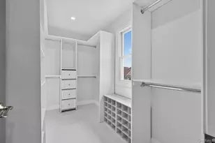 851 W Bay Dr, West Islip, NY 11795 - Photo 29