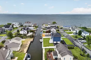 851 W Bay Dr, West Islip, NY 11795 - Photo 3