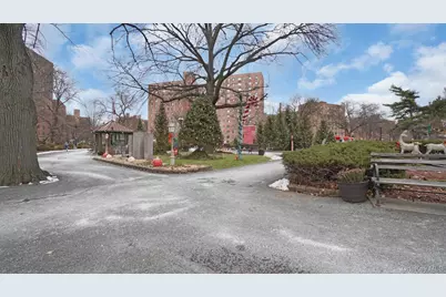 1562 Unionport Road #3F, Bronx, NY 10462 - Photo 13