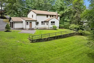 8 Pups Path, Northport, NY 11768 - Photo 25