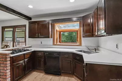 8 Pups Path, Northport, NY 11768 - Photo 9