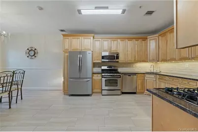 3307 Parkview Drive, Spring Valley, NY 10977 - Photo 11