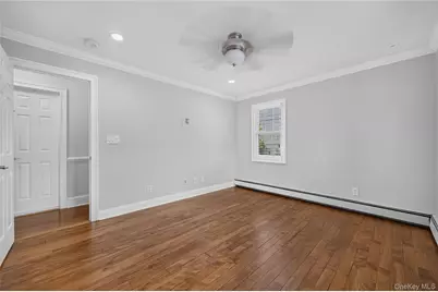 135 N Wantagh Avenue, Levittown, NY 11756 - Photo 13