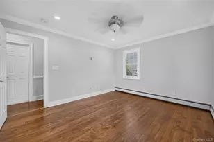 135 N Wantagh Ave, Levittown, NY 11756 - Photo 13