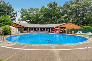 42 Coachlight Square, Montrose, NY 10548 - Photo 23