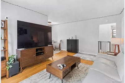196-29 69th Ave #1st Fl, Fresh Meadows, NY 11365 - Photo 1