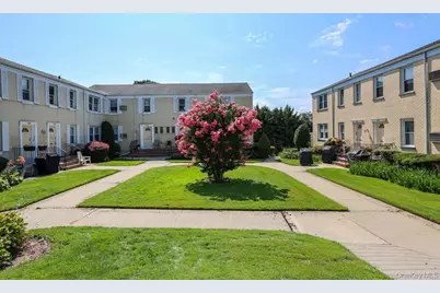 71-11 252 Street #195B, Bellerose, NY 11426 - Photo 21
