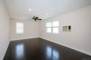 71-11 252nd St, Bellerose, NY 11426 - Photo 5
