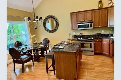 129 Maya Circle, Central Islip, NY 11722 - Photo 11