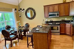 129 Maya Cir, Central Islip, NY 11722 - Photo 11