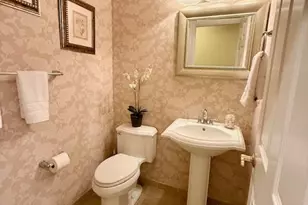 129 Maya Cir, Central Islip, NY 11722 - Photo 13