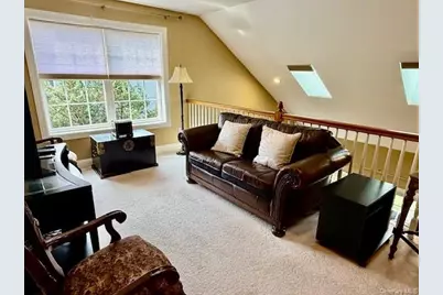 129 Maya Circle, Central Islip, NY 11722 - Photo 17