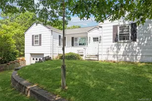 21 Oceanview Rd, Hampton Bays, NY 11946 - Photo 21