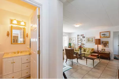 21 Oceanview Road, Hampton Bays, NY 11946 - Photo 19