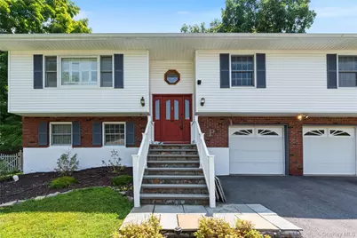 5 Colette Drive, Poughkeepsie, NY 12601 - Photo 5