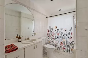 10 Primrose Ave, Hicksville, NY 11801 - Photo 15