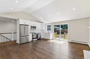 5 Kew Dr, Sound Beach, NY 11789 - Photo 5