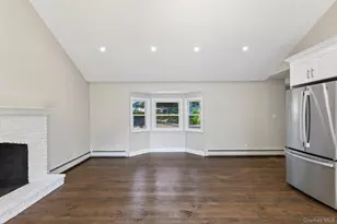 5 Kew Dr, Sound Beach, NY 11789 - Photo 7