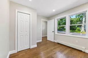 5 Kew Dr, Sound Beach, NY 11789 - Photo 11