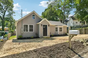 5 Kew Dr, Sound Beach, NY 11789 - Photo 3