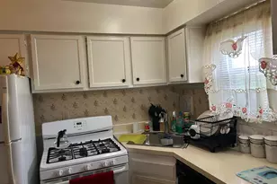 107 Sneden Pl W, Spring Valley, NY 10977 - Photo 5