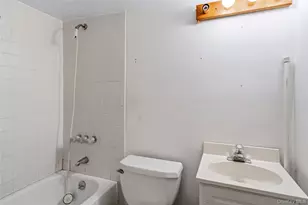 30 Anderson Ave, North Babylon, NY 11703 - Photo 13