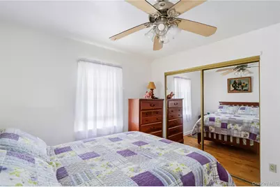30 Anderson Avenue, North Babylon, NY 11703 - Photo 9