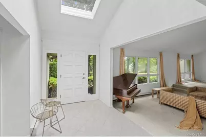 30 Fairway Drive, Port Jefferson, NY 11777 - Photo 3