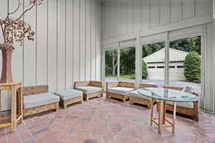 30 Fairway Dr, Port Jefferson, NY 11777 - Photo 15