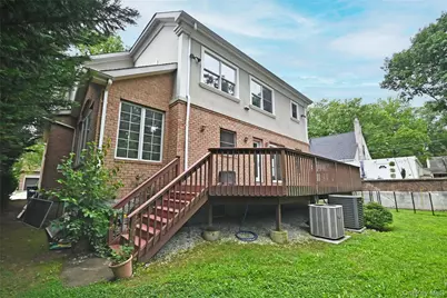 91 Baker Hill Road, Great Neck, NY 11023 - Photo 27