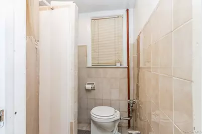 4121 Grace Avenue, Bronx, NY 10466 - Photo 31