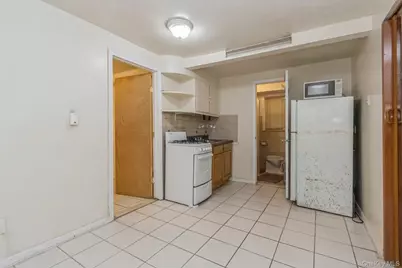 4121 Grace Avenue, Bronx, NY 10466 - Photo 27
