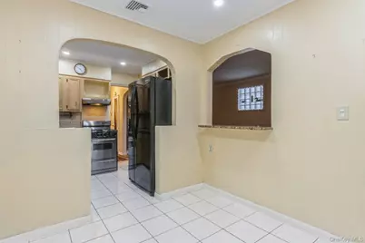 4121 Grace Avenue, Bronx, NY 10466 - Photo 5
