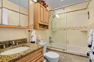 236 Springmeadow Dr, Holbrook, NY 11741 - Photo 15