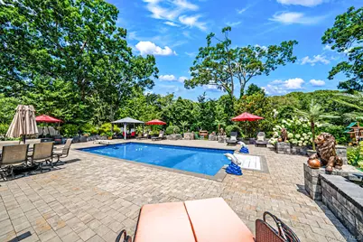 5 Overlook Drive, Mastic, NY 11950 - Photo 7