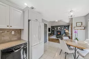 1 Rutgers St, Smithtown, NY 11787 - Photo 19