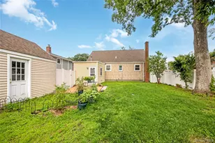 413 S 8th St, Lindenhurst, NY 11757 - Photo 7