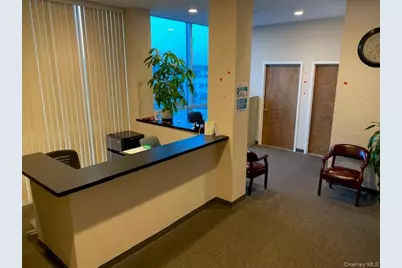 32-72 Steinway Street #5th Fl, Astoria, NY 11103 - Photo 5