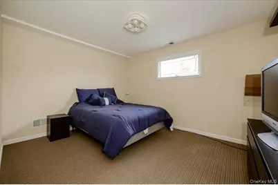 718 Arbuckle Avenue, Woodmere, NY 11598 - Photo 25