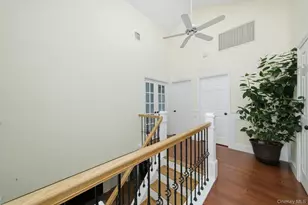4 Saybrook Ct, Port Jefferson Station, NY 11776 - Photo 25