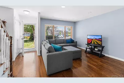3000 Stevens Street #32, Oceanside, NY 11572 - Photo 3