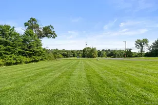 573 Du Bois Rd, Wallkill, NY 12589 - Photo 33