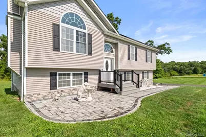573 Dubois Road, Wallkill, NY 12589 - Photo 3