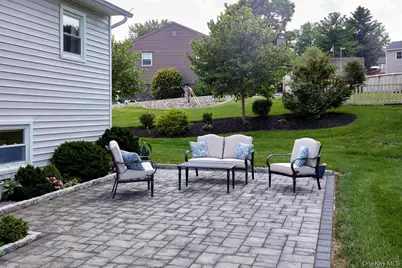 8 Carroll Drive, Wappingers Falls, NY 12590 - Photo 5
