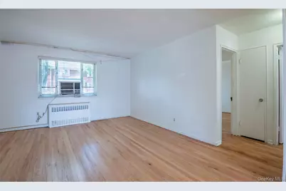 226-06 Manor Road #7-3, Queens Village, NY 11427 - Photo 7