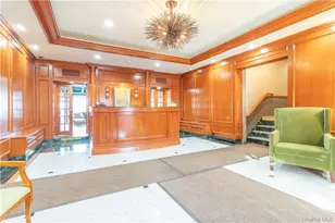 2 Overlook Rd, White Plains, NY 10605 - Photo 15